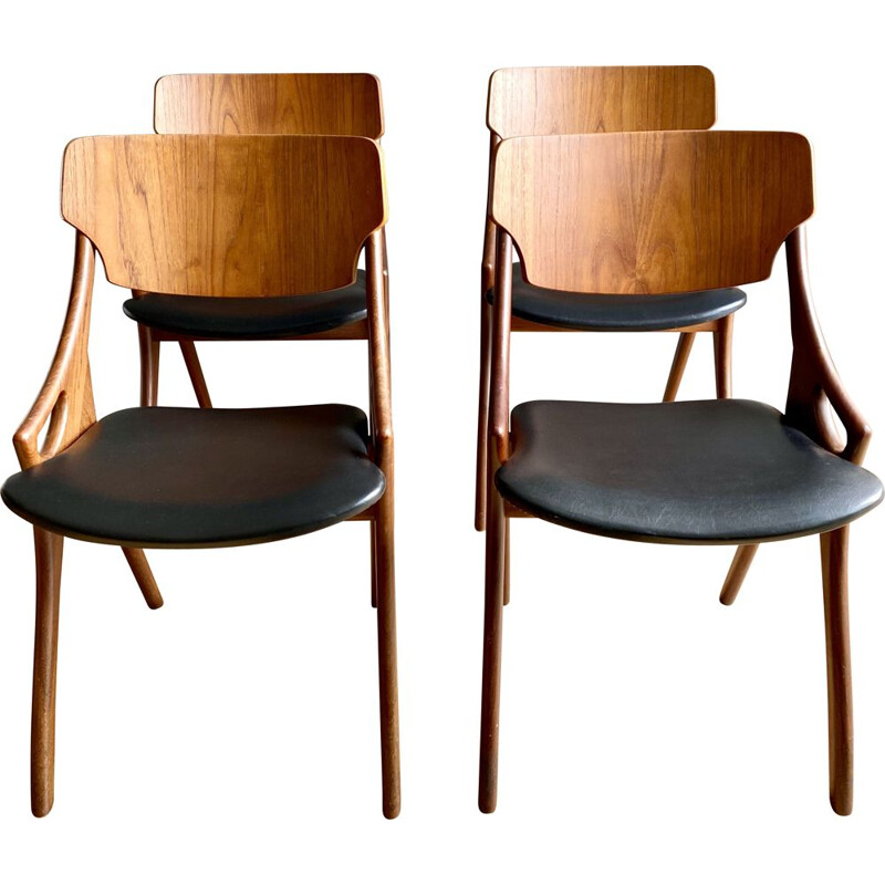 Set of  4 vintage Dining Room Chairs, for Mogens Kold, , Arne Hovmand Olsen 1950s