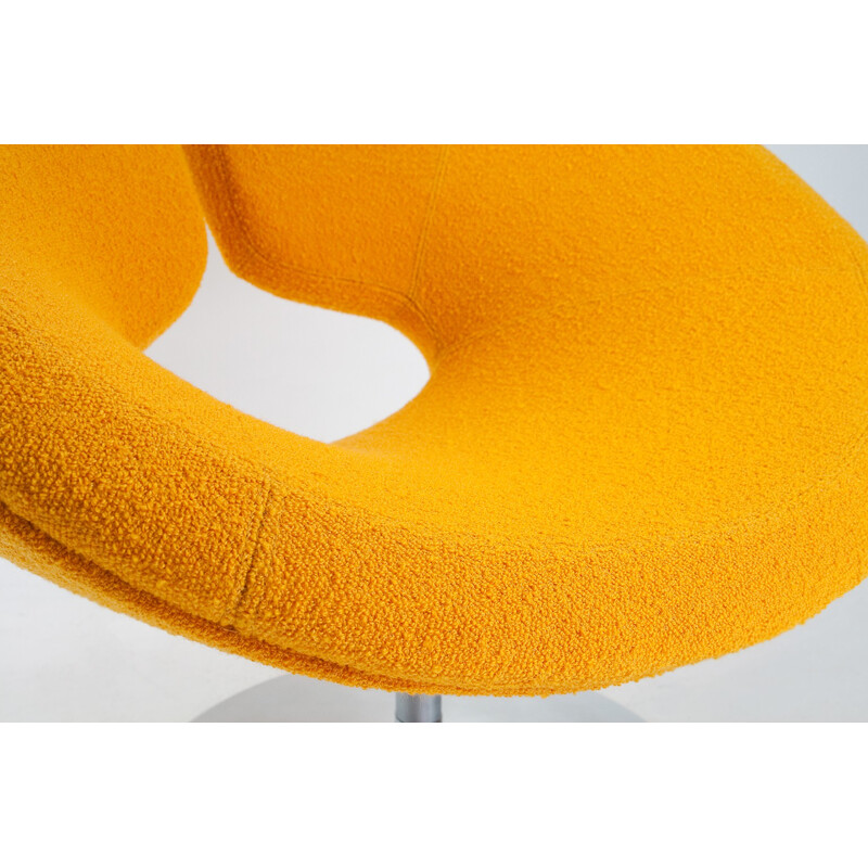 Orange Artifort "Apollo" armchair, Patrick NORGUET - 2002