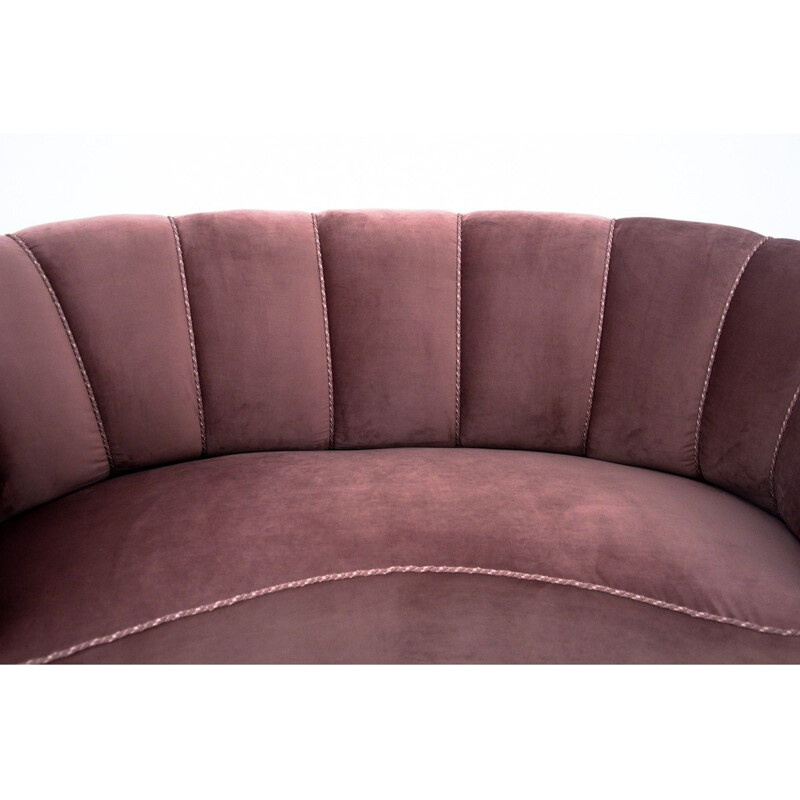 Vintage pink curved banana sofa