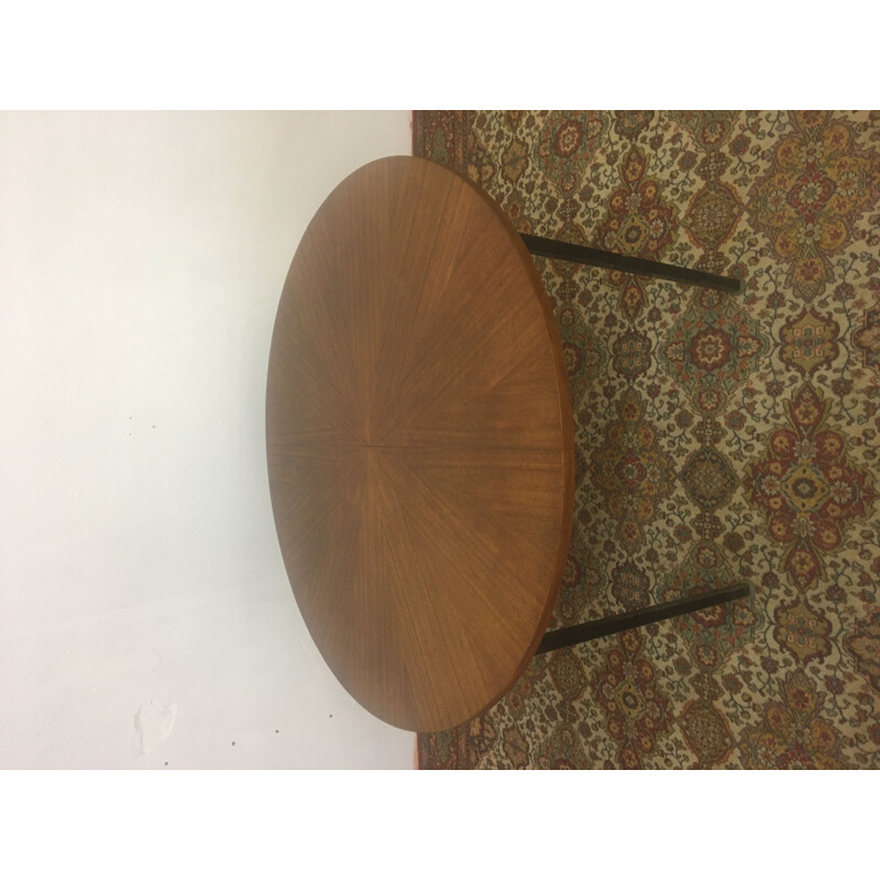 Vintage round table, Guariche pour Minvielle 1960