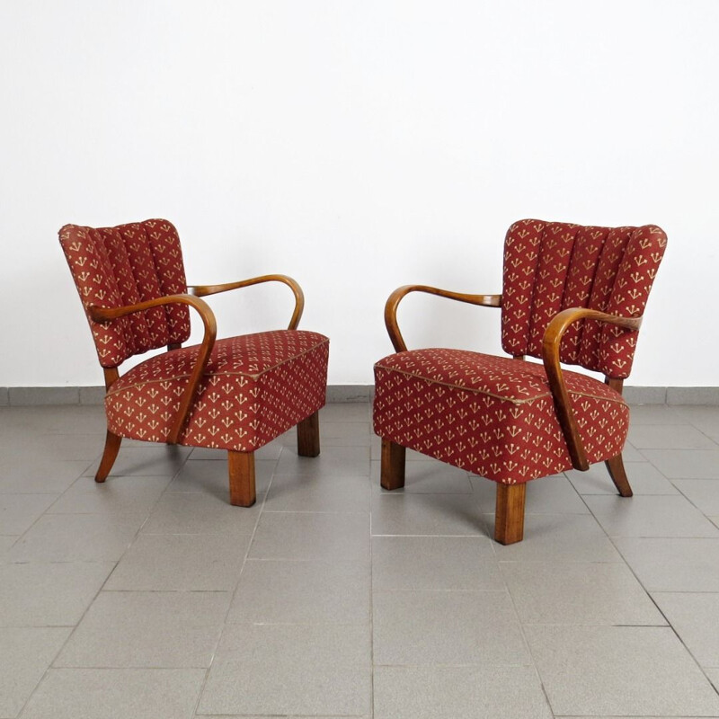 Pair of vintage armchairs by Jindrich Halabala 1950
