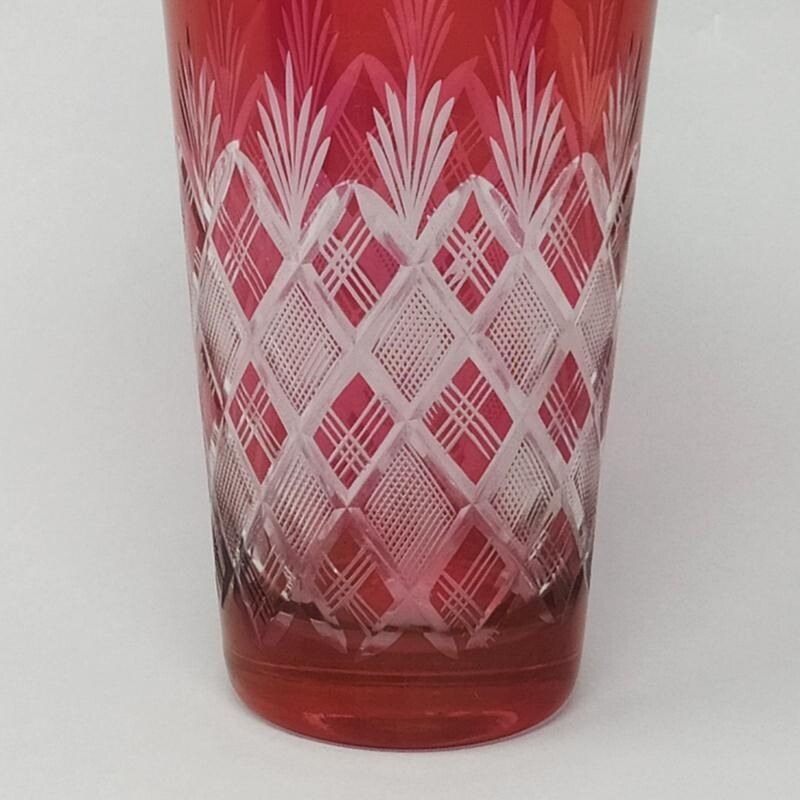 Mid-Century Red Elegant Stunning Cocktail Shaker in Murano Glassn Italy. 1950s