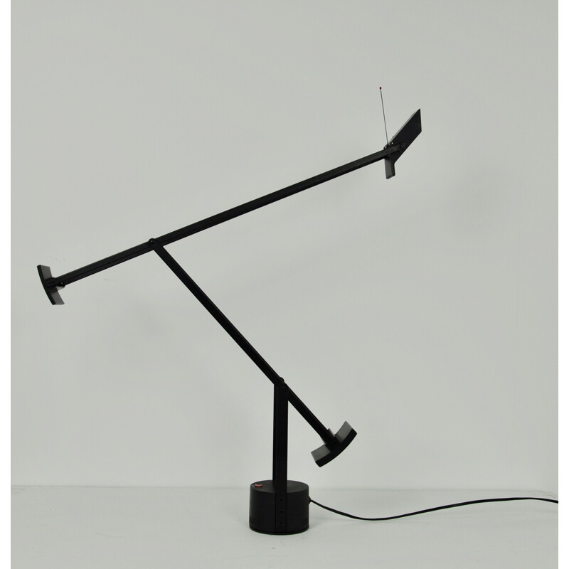 Lampe vintage Tizio de Richard Sapper pour Artemide 1980