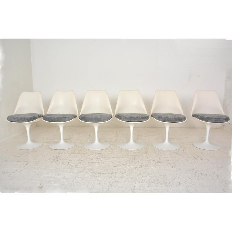 Suite de 6 chaises vintage pivotantes 'Tulip' de  Eero Saarinen Knoll international 1960