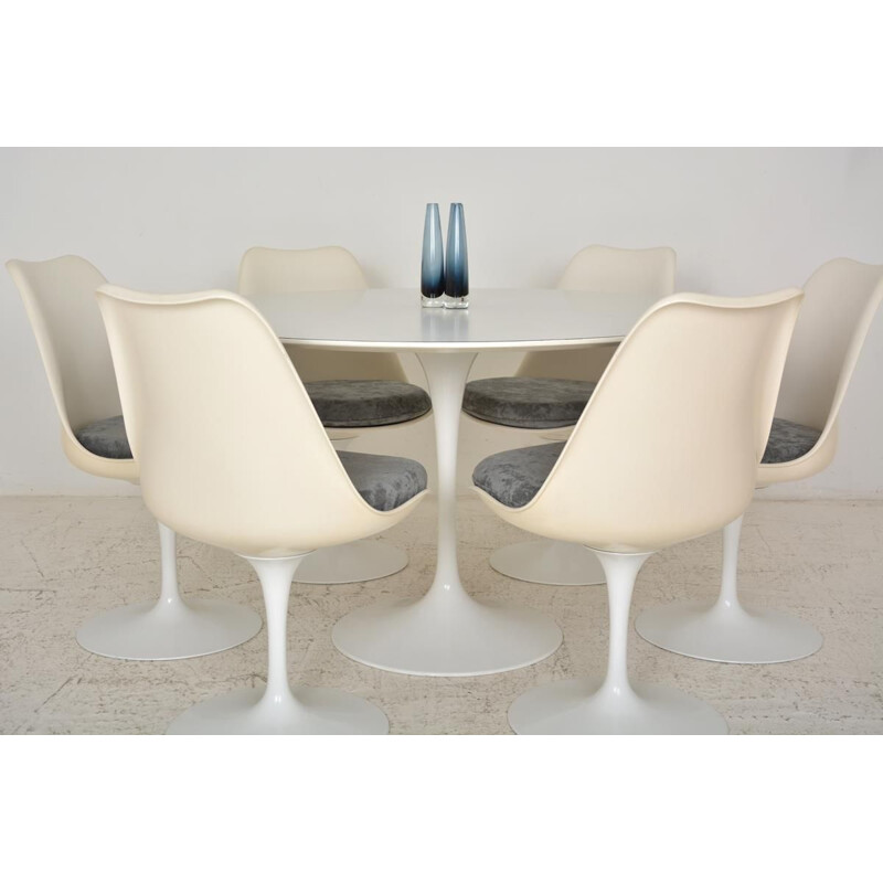 Suite de 6 chaises vintage pivotantes 'Tulip' de  Eero Saarinen Knoll international 1960
