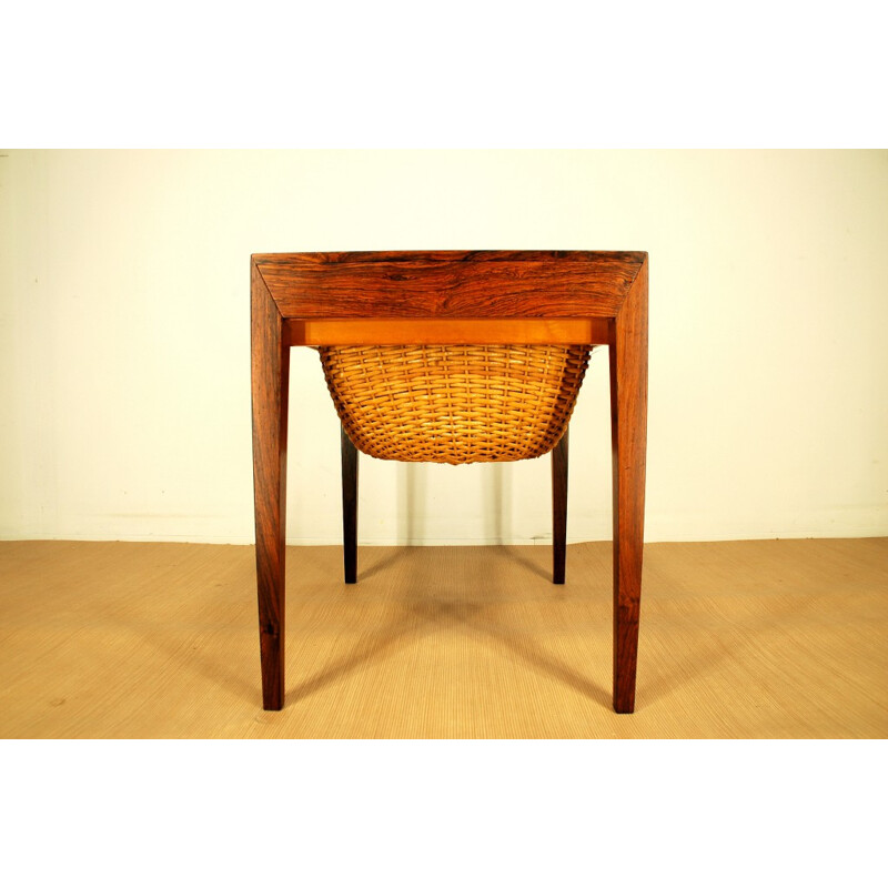 Haslev Mobelfabrik side table in Rio rosewood and wicker, Severin HANSEN - 1960s