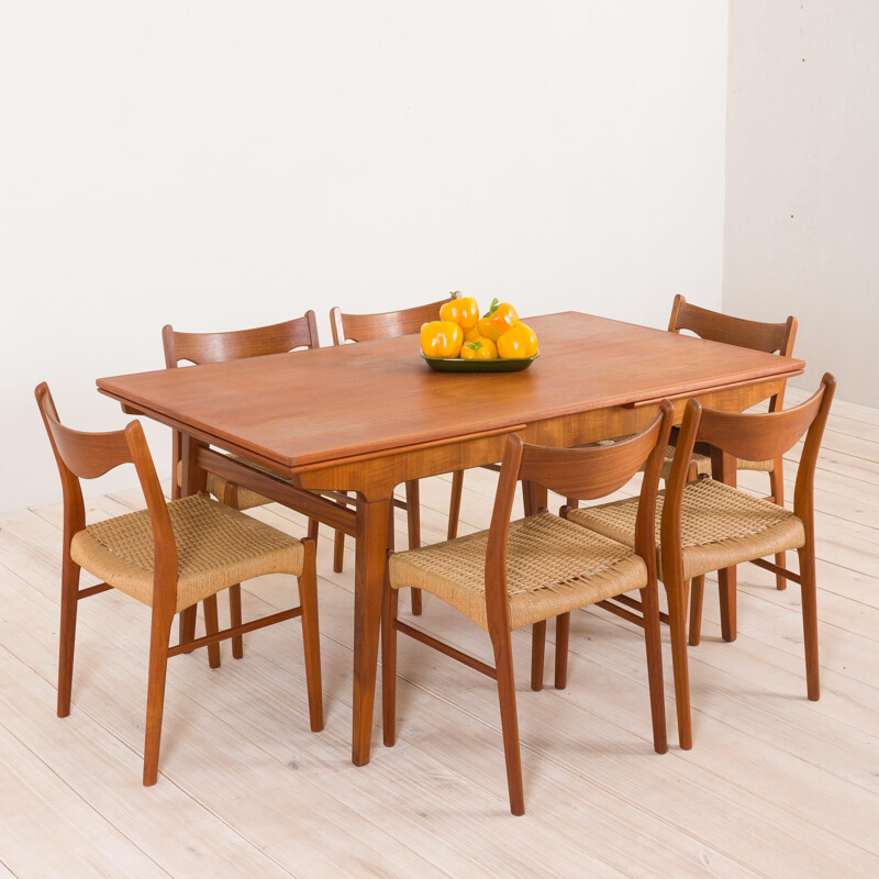 Vintage teak extension dining table with concealed panels, Johannes Andersen Denmark, 1960s