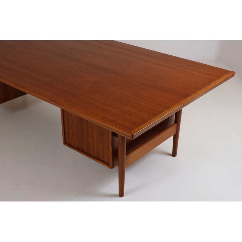 Large Vintage Teak Vintage Desk by Arne Vodder 1960