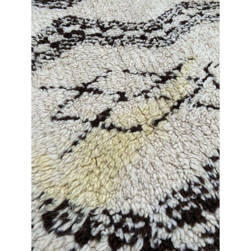 Vintage berbere marmoucha carpet