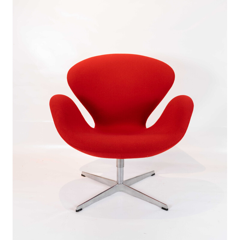 Fauteuil Vintage Swan, modèle 3320, conçue par Arne Jacobsen et par Fritz Hansen 1958