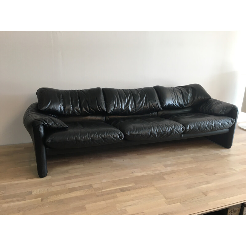 Cassina "Maralunga" 3-seater sofa in black leather, Vico MAGISTRETTI - 1970s