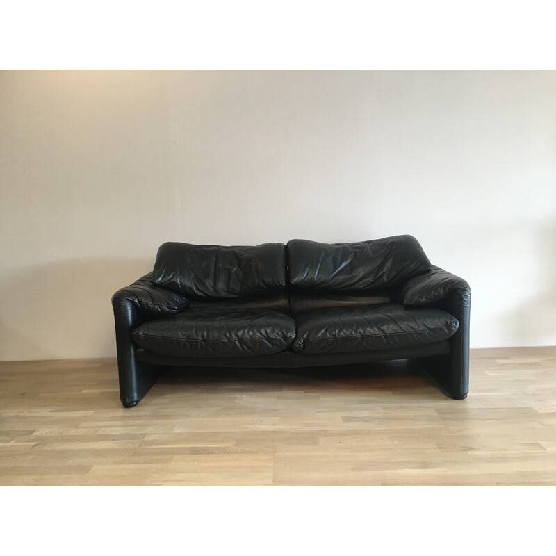 Cassina "Maralunga" 2-seater sofa in black leather, Vico MAGISTRETTI - 1970s