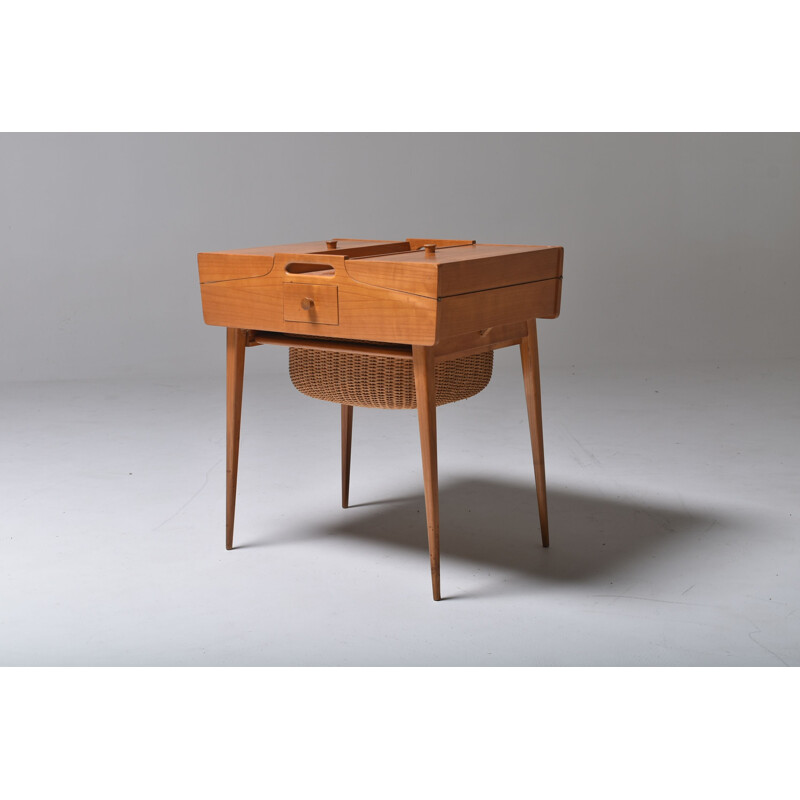 Travailleuse vintage scandinave 1960