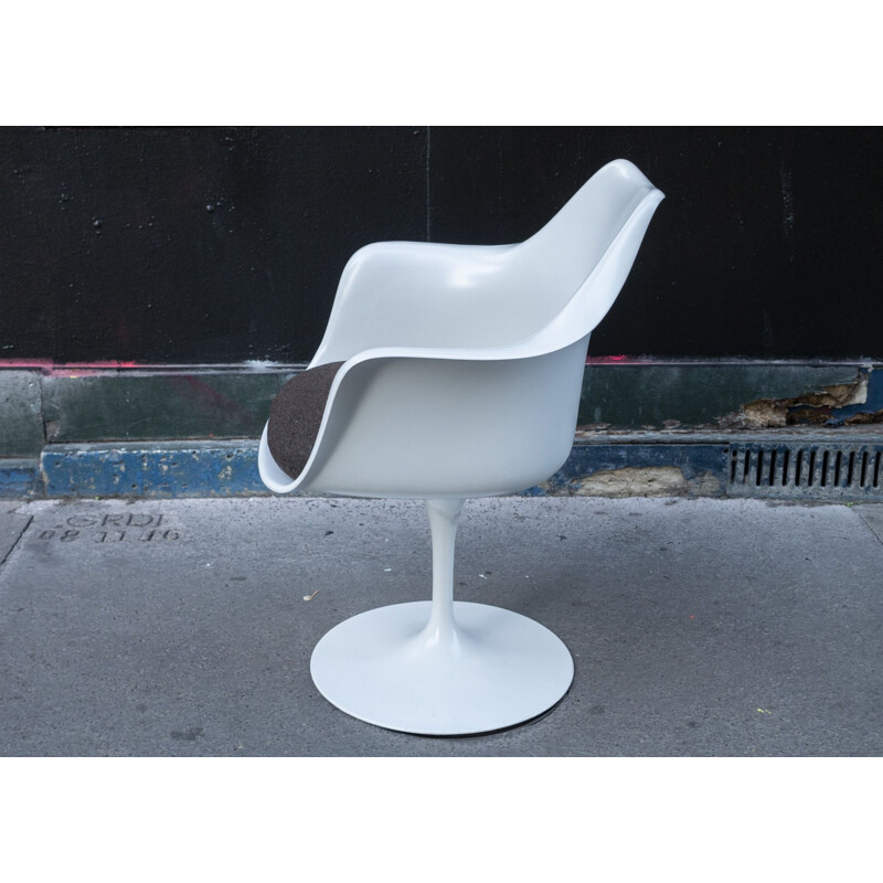 Vintage Tulip armchair by Eero Saarinen Knoll 1960