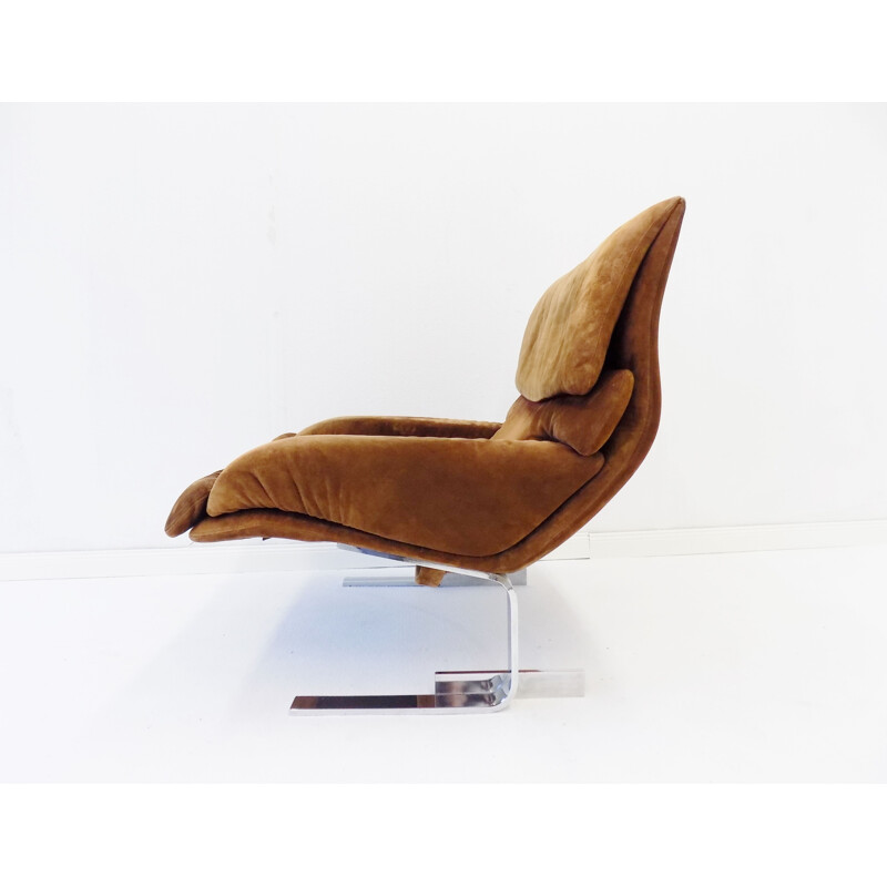 Vintage Onda suede lounge chair by Giovanni Offredi Saporiti Italia