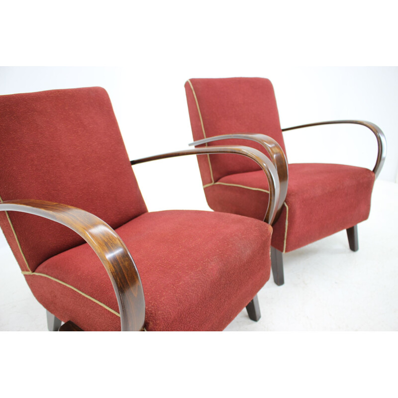 Paire de fauteuils vintage par Jindřich Halabala 1950