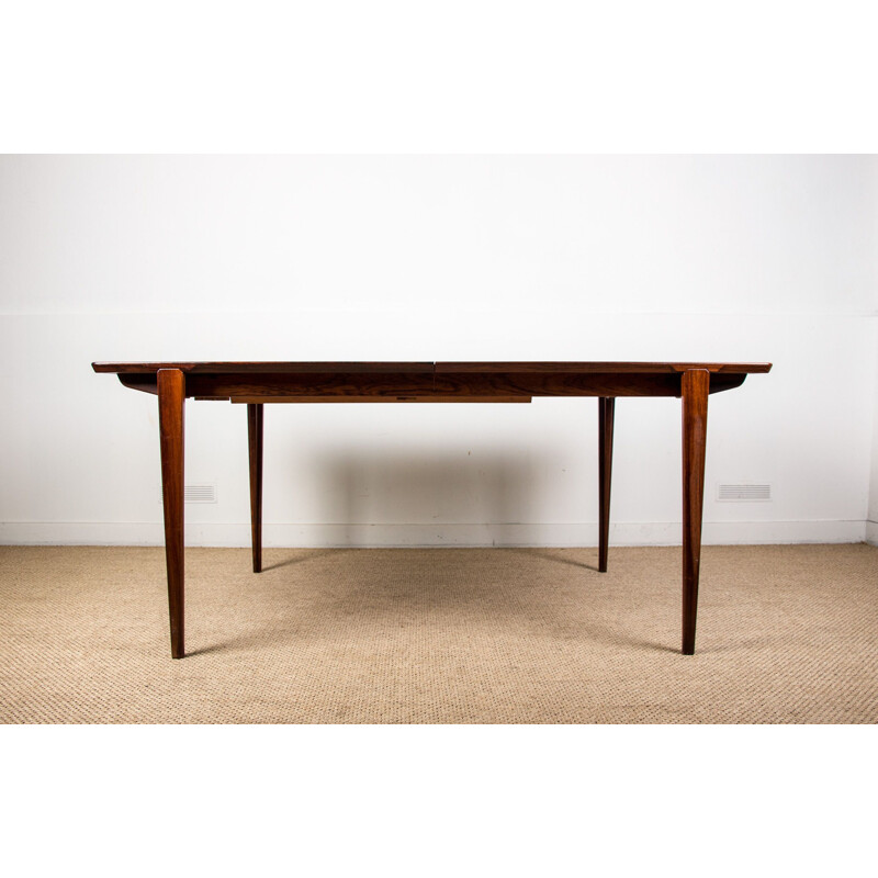 Large vintage extensible table in Rio Rosewood by Henry Rosengren Hansen for Brande Mobelindustri Danoise 1960