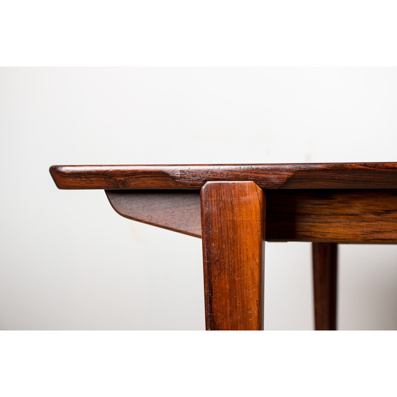 Large vintage extensible table in Rio Rosewood by Henry Rosengren Hansen for Brande Mobelindustri Danoise 1960