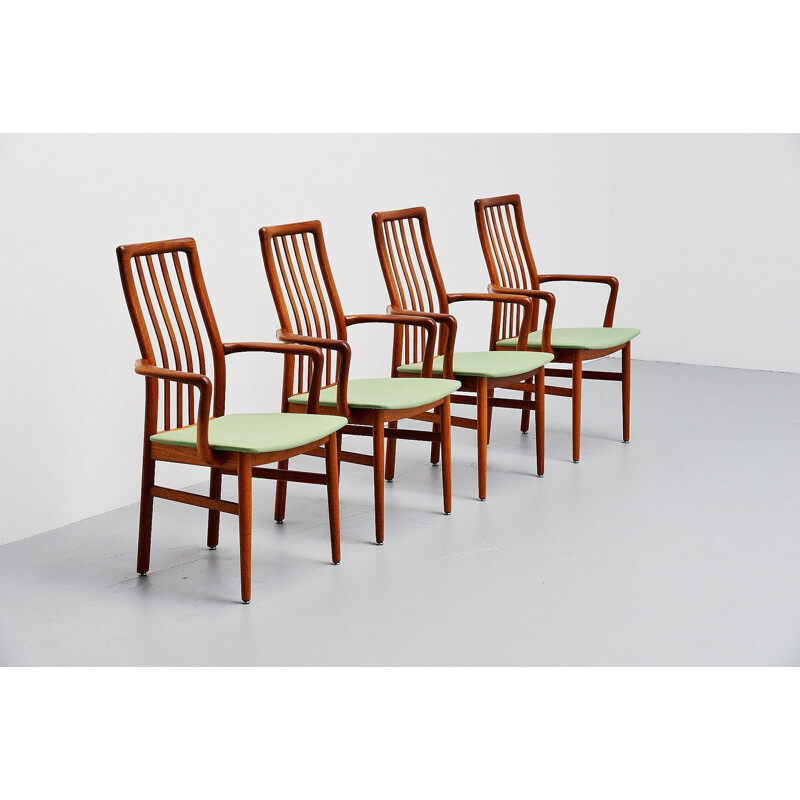 Lot de 4 fauteuils Vintage Niels Koefoed Hornslet Mobelfabrik Danemark 1960