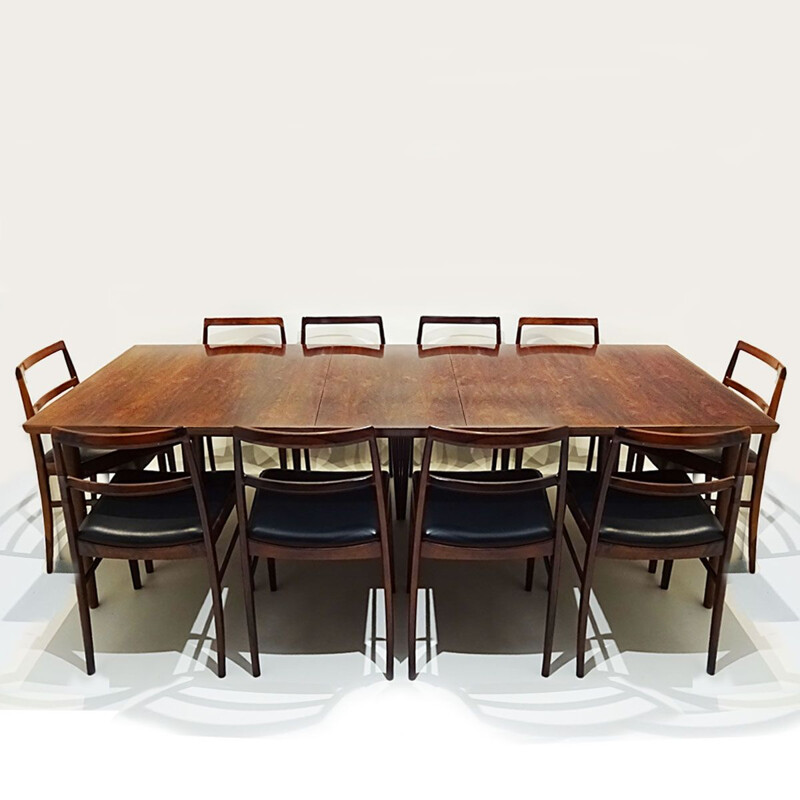 Table à manger vintage à rallonge modèle 201 avec 12 chaises modèle 430 Arne Vodder danois