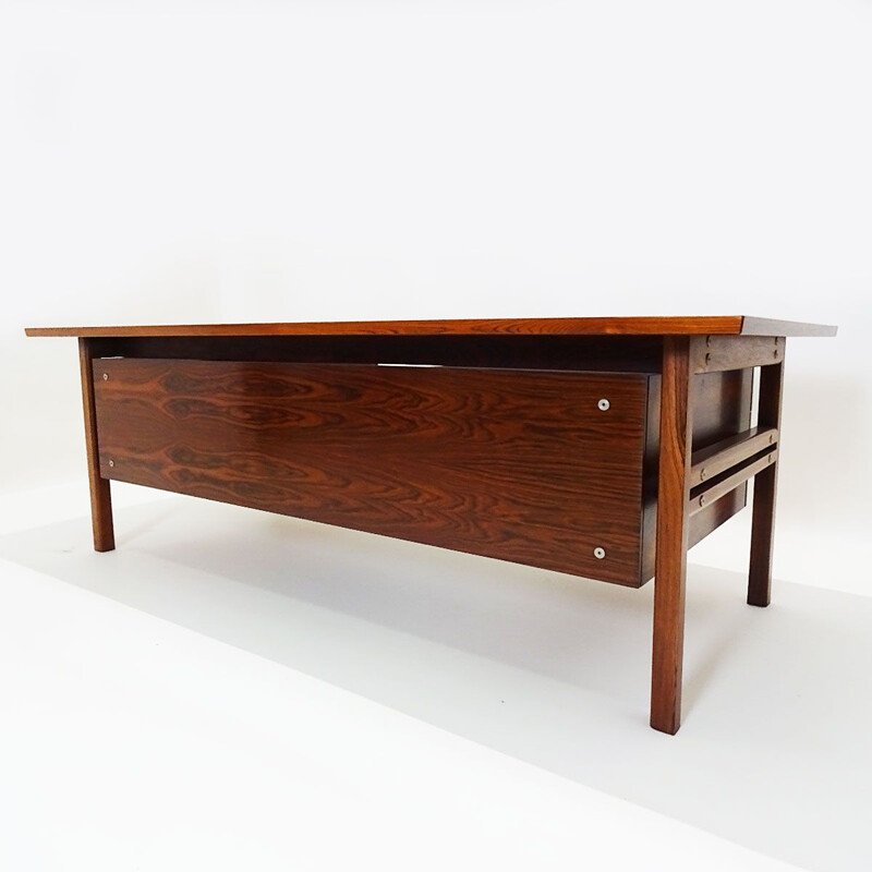 Grande scrivania vintage in palissandro di Arne Vodder per Danish Sibast