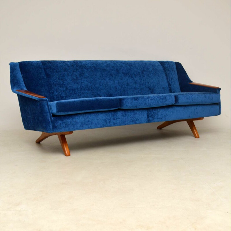 Vintage sofa by Illum Wikkelso Danish 1960