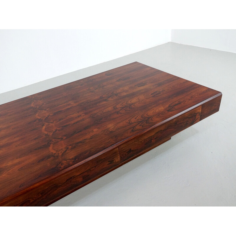 Large Rio rosewood "Ambassador" coffee table, Howard KEITH - 1980s