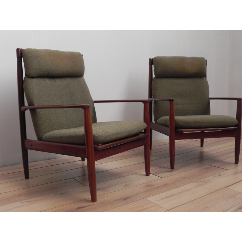 Pair of Poul Jeppesen armchairs in rosewood and green wool, Grete JALK - 1960