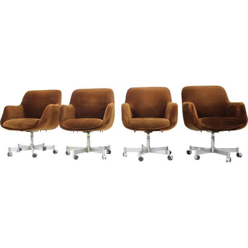 Conjunto de 4 cadeiras giratórias de escritório vintage, Alemanha 1970