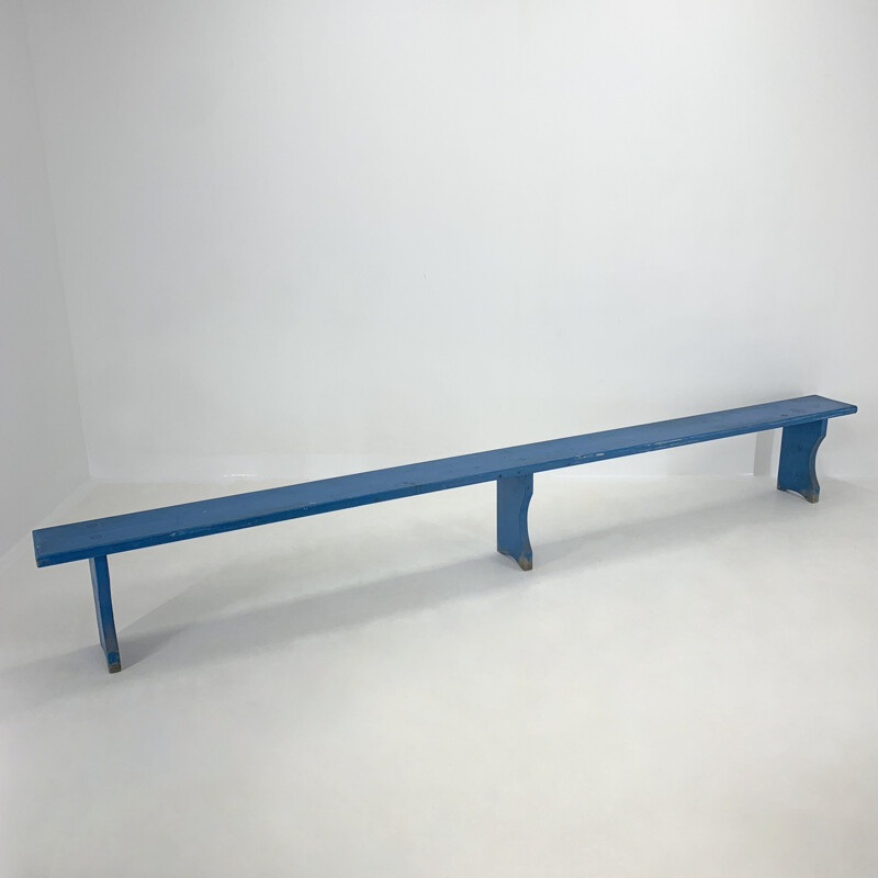 Long banc d'école vintage en bois avec peinture originale 1930