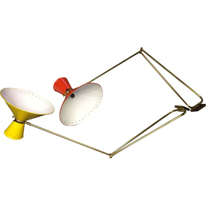 Par de luzes de parede "Diabolo" vintage em latão dourado polido por René Mathieu, 1950