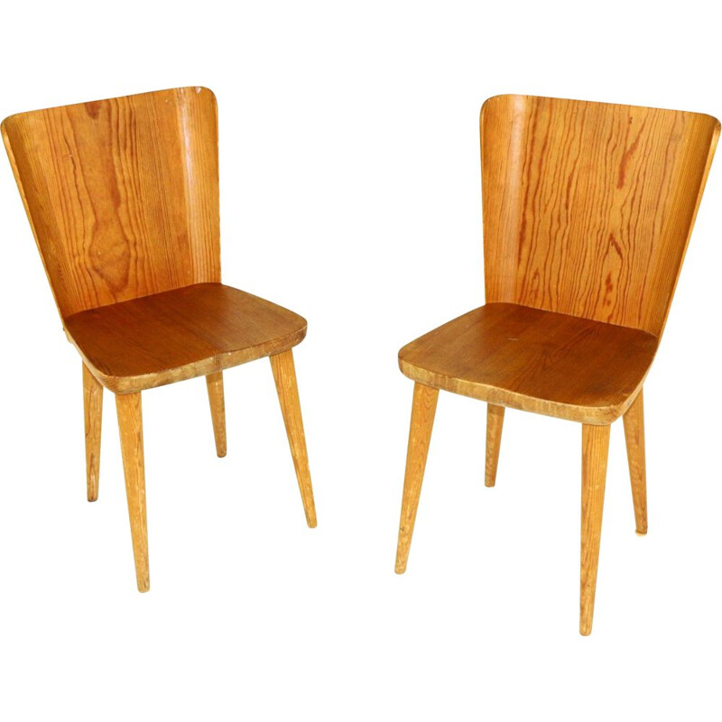 Par de cadeiras de pinho vintage por Göran Malmvall, Suécia 1950