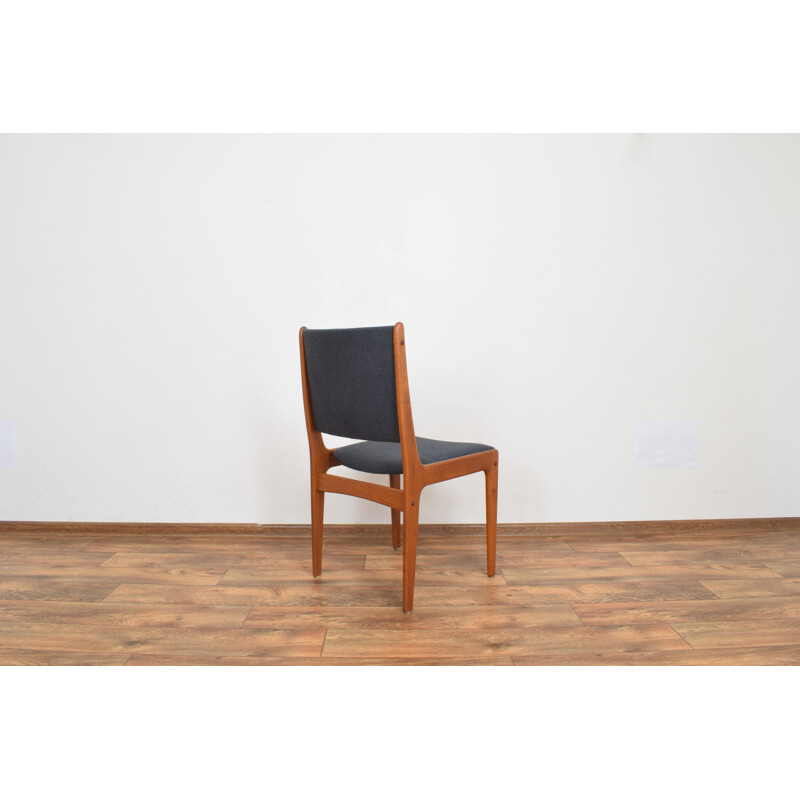 Set of 4 Mid-Dentury Teak Dininng Chairs by Johannes Andersen Danish 1960s