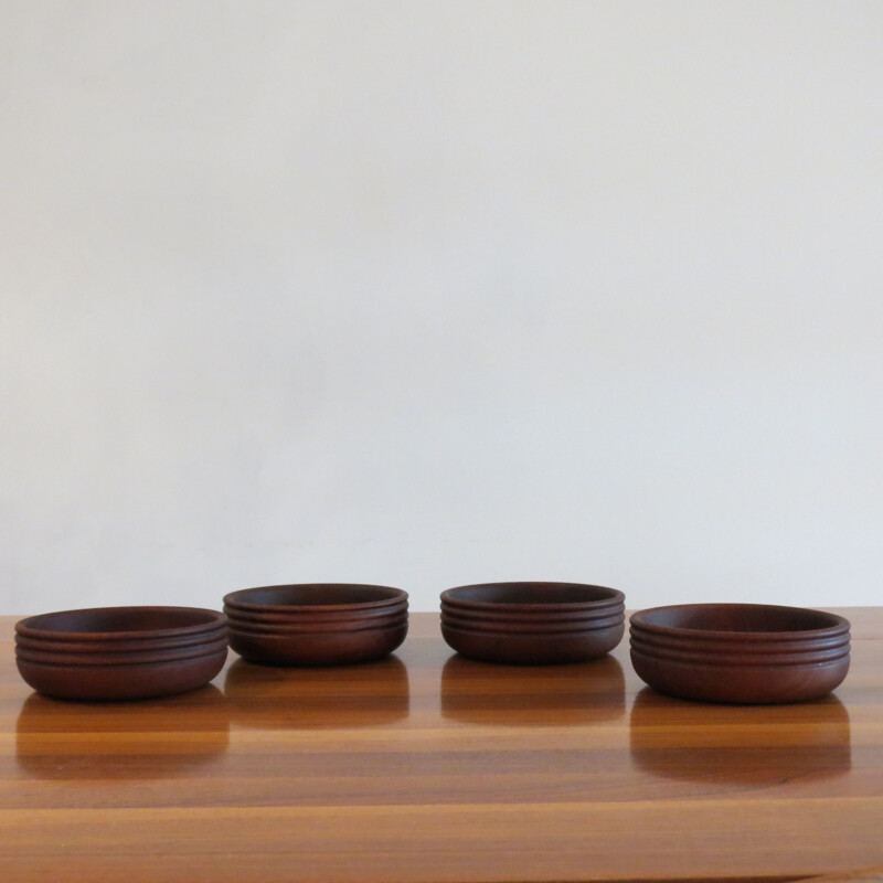 Ensemble de 4 bols vintage en bois de teck à la main par Galatix 1960