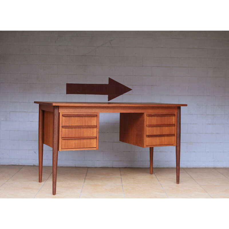 Mid Century Desk Scandinavian 1960