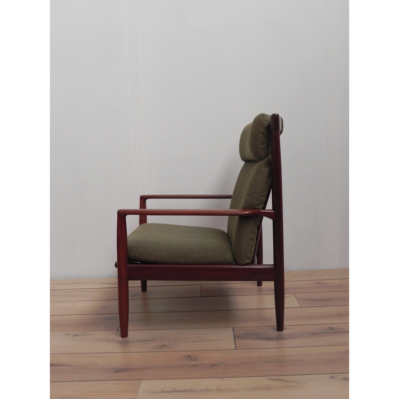 Paire de fauteuils Poul Jeppesen en palissandre et tissu de laine, Grete JALK - 1960