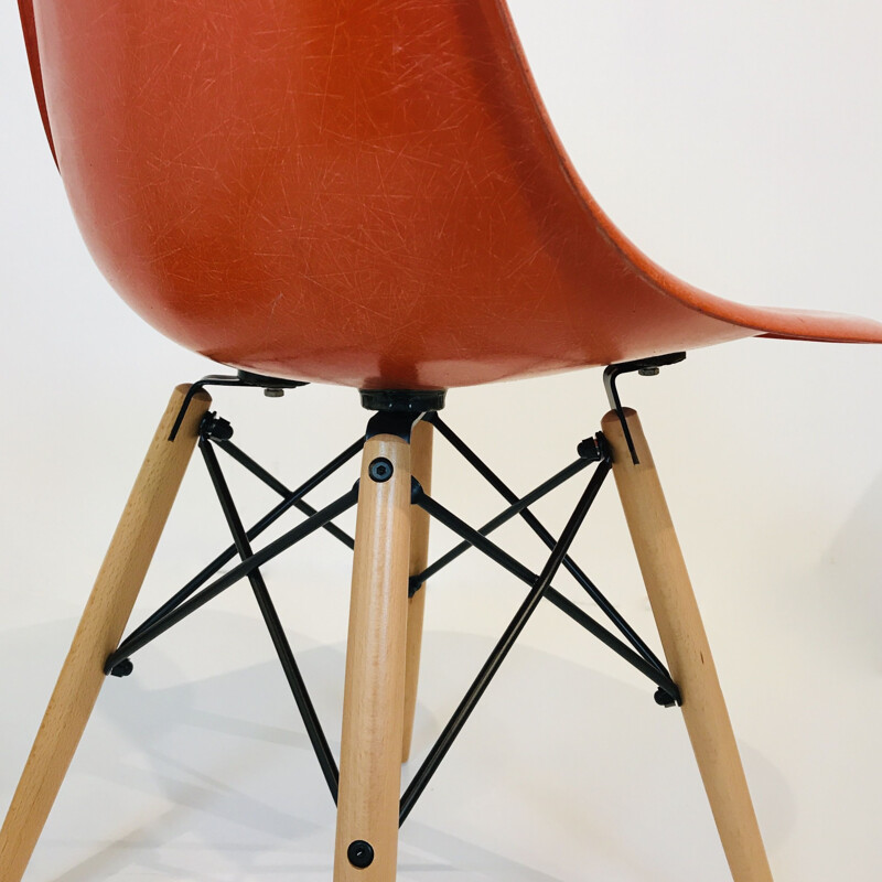 4 Vintage Orange DSW chairs by Charles & Ray Eames, USA 1977