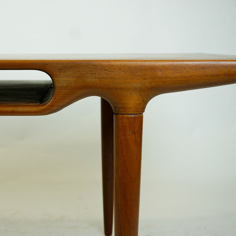 Vintage teak coffee table by Johannes Andersen, Dane