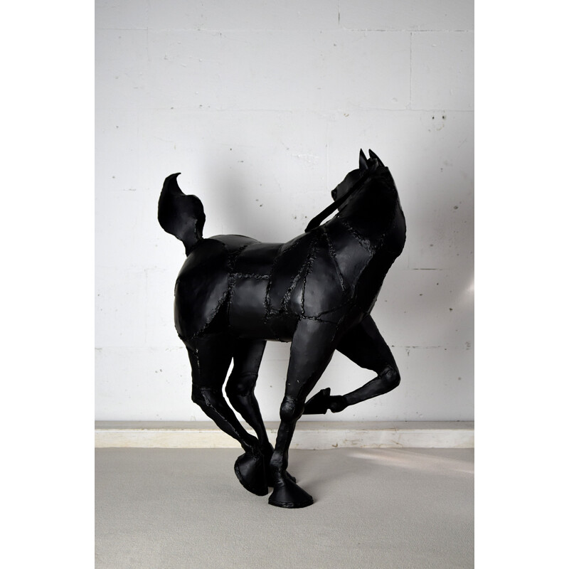 Vintage zwart gelast ijzeren paardenbeeld van Lida Boonstra, 1998