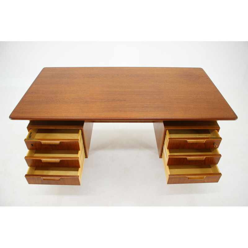 Vintage teak desk by Omann Jun Free, Denmark 1960