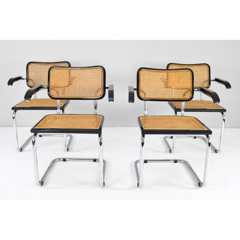 Ensemble de 4 chaises vintage Cesca B64 par Marcel Breuer, Italie 1970