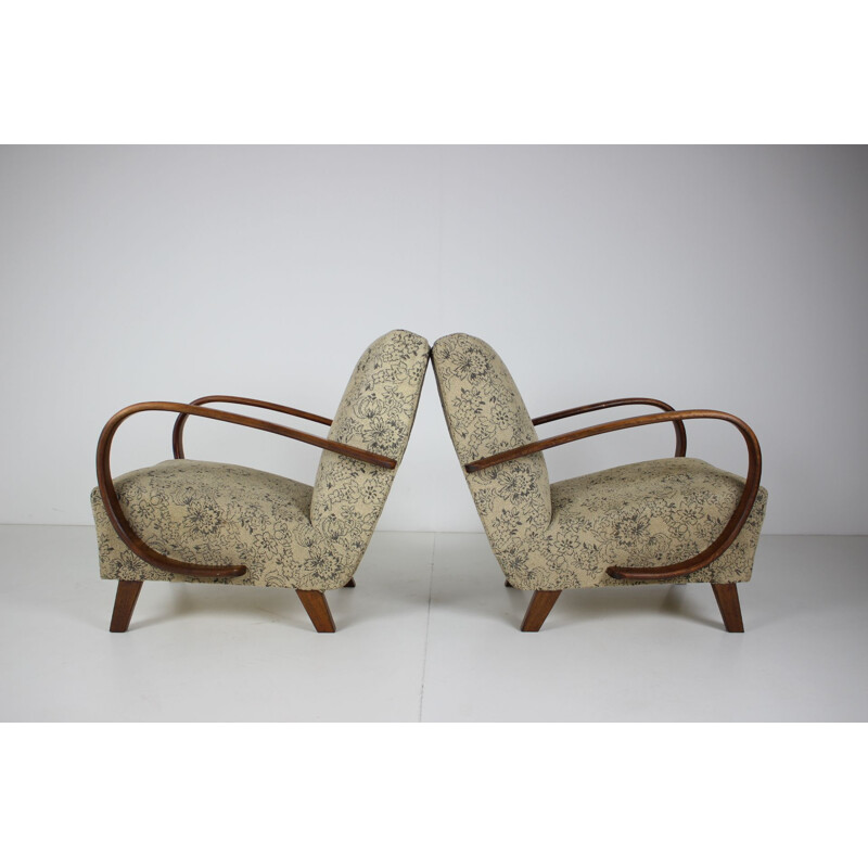 Pair of vintage armchairs by Jindřich Halabala, Czechoslovakia 1950