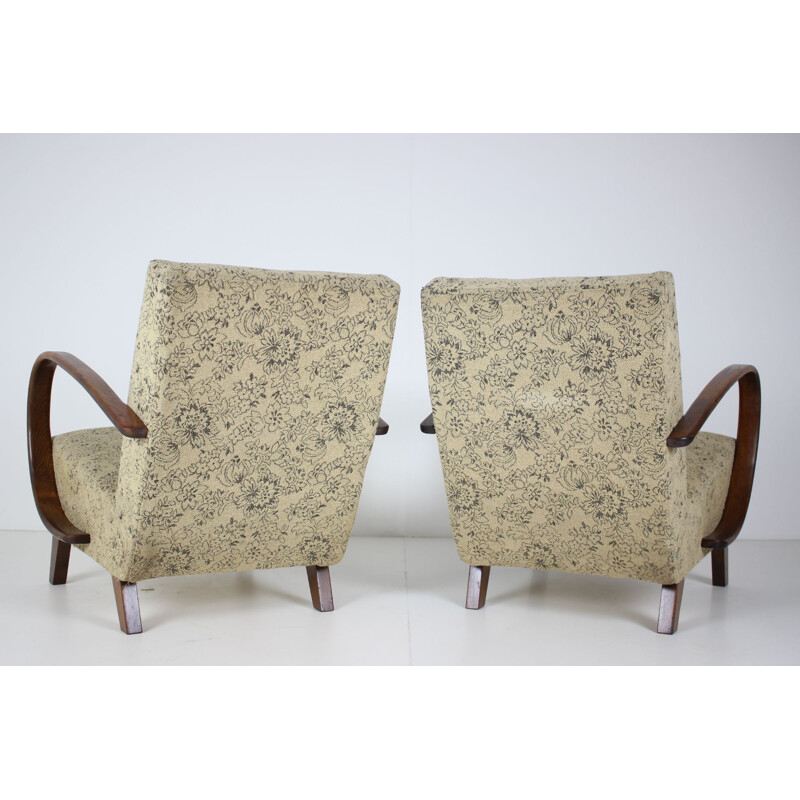 Pair of vintage armchairs by Jindřich Halabala, Czechoslovakia 1950