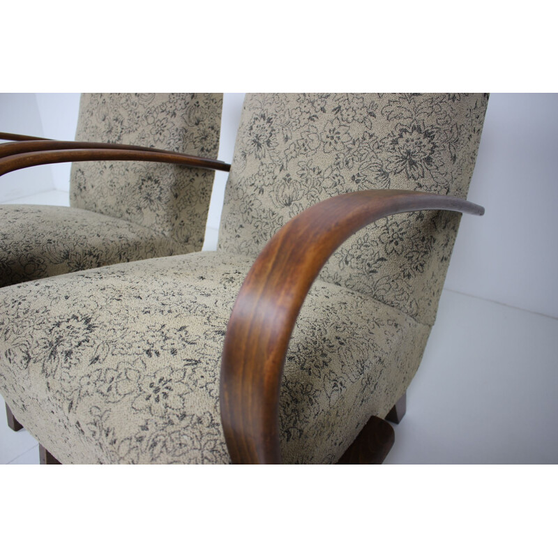 Pair of vintage armchairs by Jindřich Halabala, Czechoslovakia 1950