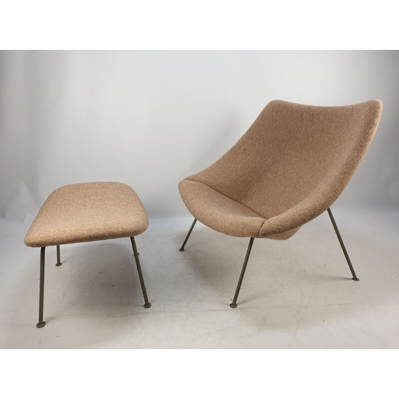 Vintage Oyster Chair with ottoman by Pierre Paulin for Artifort, 1965