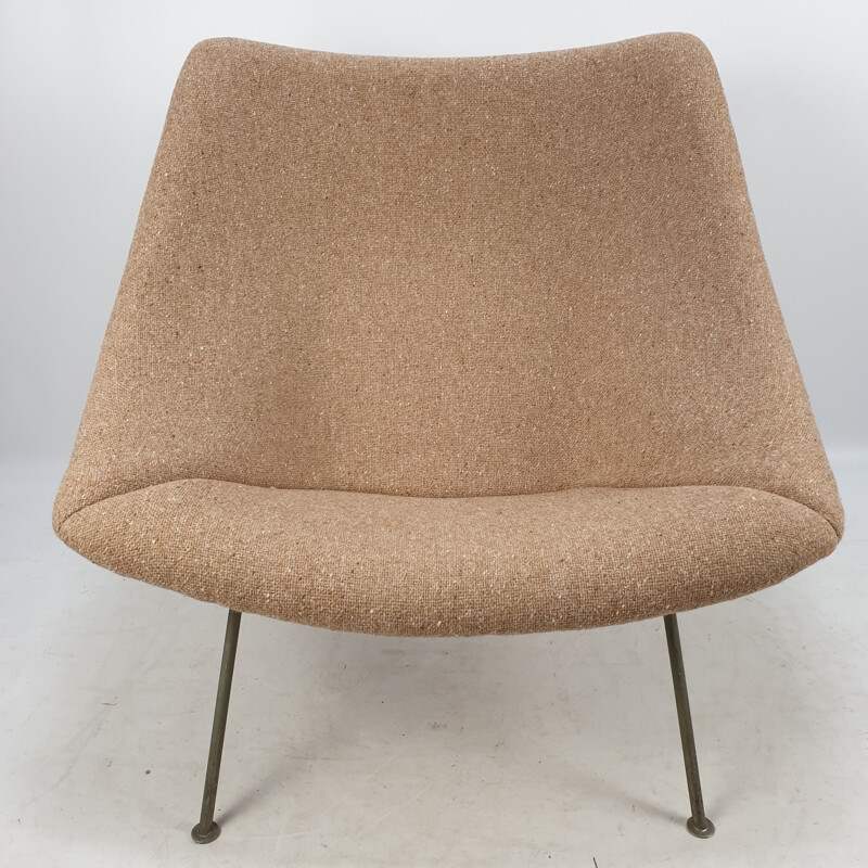 Vintage Oyster Chair with ottoman by Pierre Paulin for Artifort, 1965