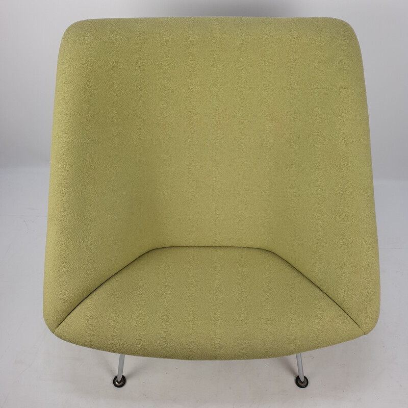 Vintage armchair Oyster by Pierre Paulin for Artifort, 1980