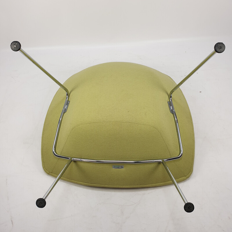 Vintage armchair Oyster by Pierre Paulin for Artifort, 1980