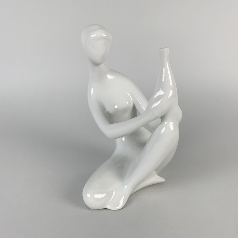 Escultura de porcelana vintage de Jitka Forejtova para Royal Dux, Checoslovaquia