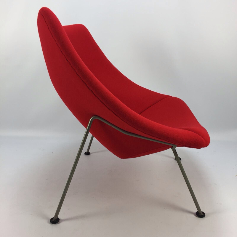 Vintage Oyster armchair with ottoman by Pierre Paulin for Artifort, 1965